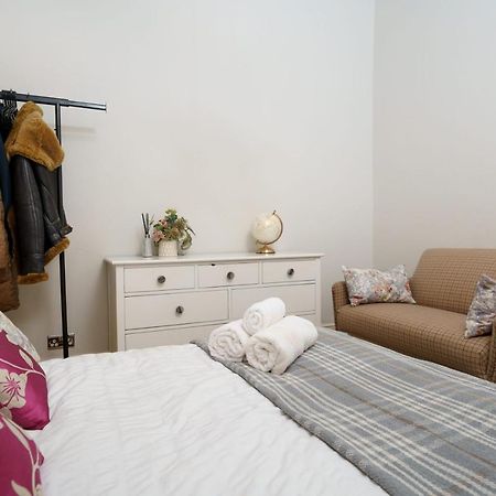 Gorgeous Apartment Wood Green Palmers Green Kültér fotó