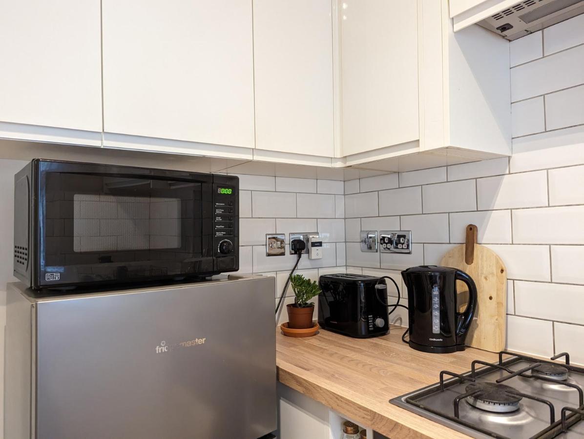 Gorgeous Apartment Wood Green Palmers Green Kültér fotó